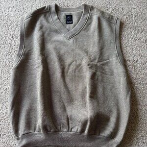 Nike Golf Ribbed Knit Sweater Vest | XL | Beige | Made in Peru